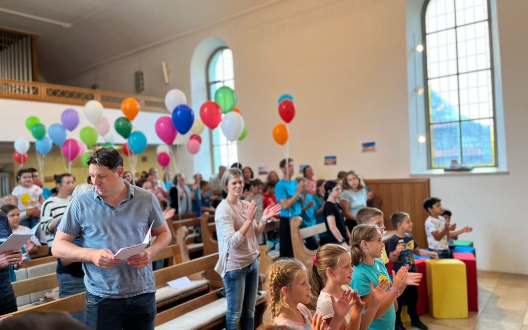 Erste Kirche Kunterbunt – ein gelungener Start!