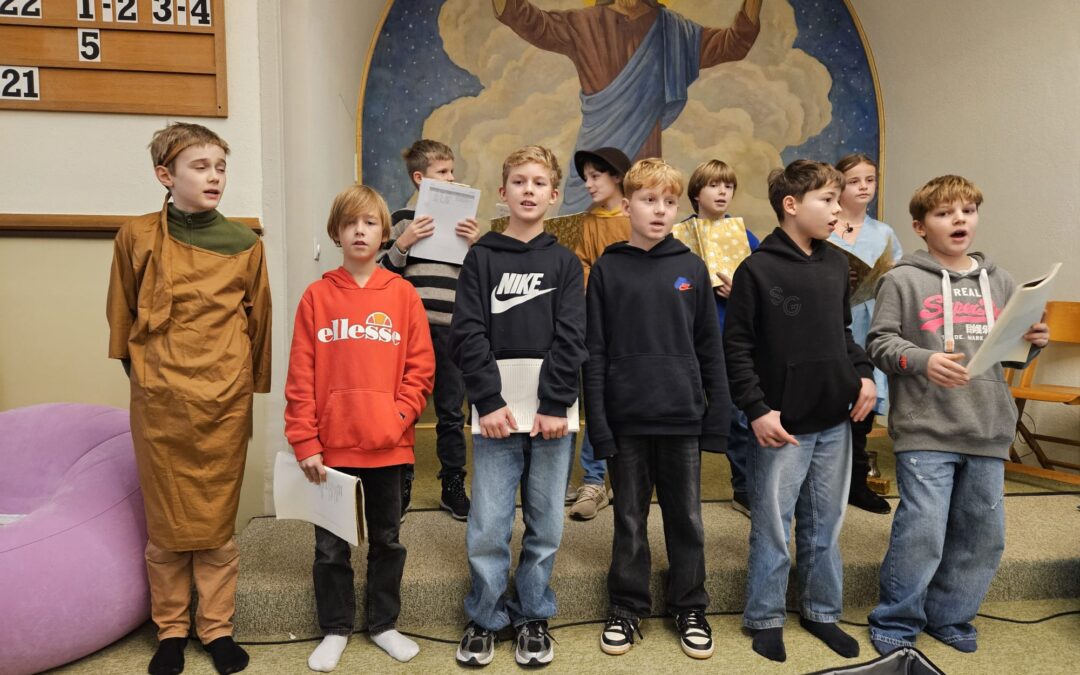 Weihnachts – Kirche – Kunterbunt